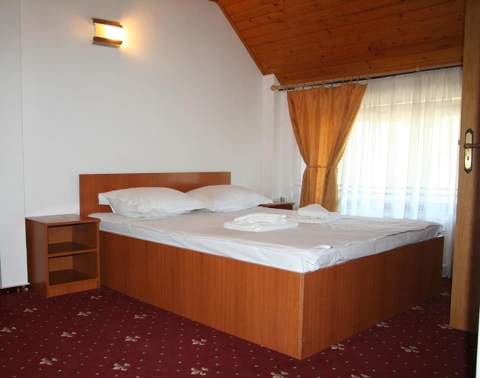 Motel Casa Olteneasca Râmnicu Vâlcea Pokoj fotografie
